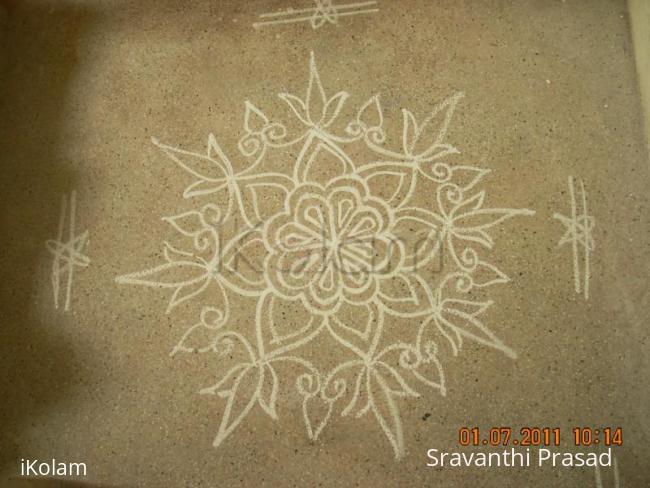 Rangoli: Freehand Kolam