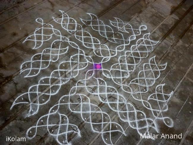 Rangoli: Sikku kolam