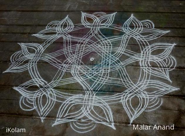 Rangoli: Freehand KOLAM