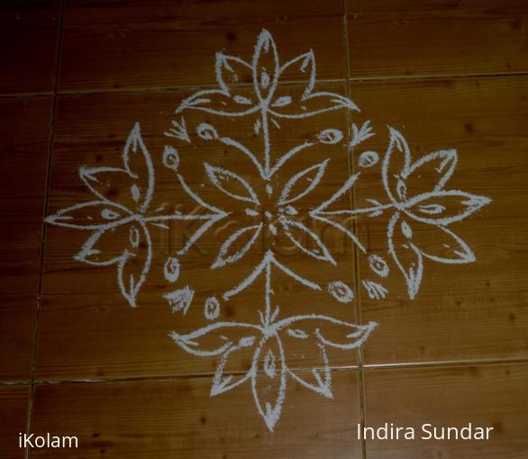 Rangoli: Simple dotted kolam