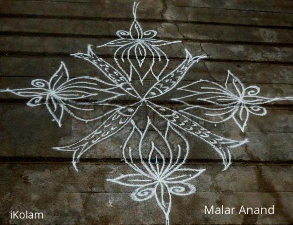 Rangoli: Simple kolam