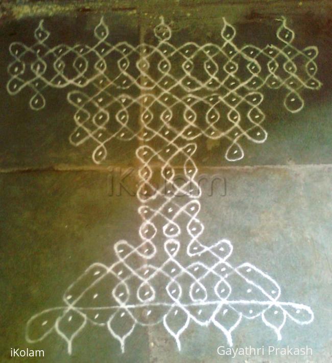 Rangoli: Lamp in Chikku kolam