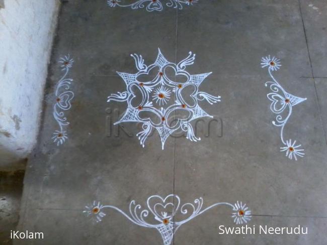 Rangoli: free hand muggu