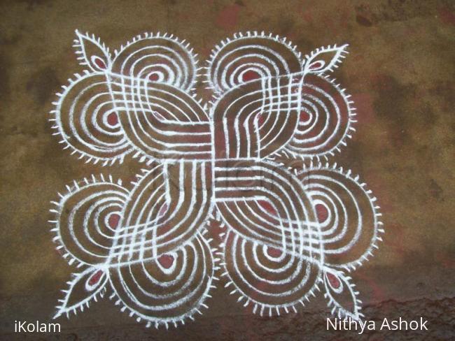 Rangoli: Margazhi Kolam