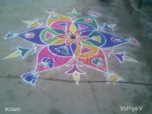 Rangoli: margazhi kolam