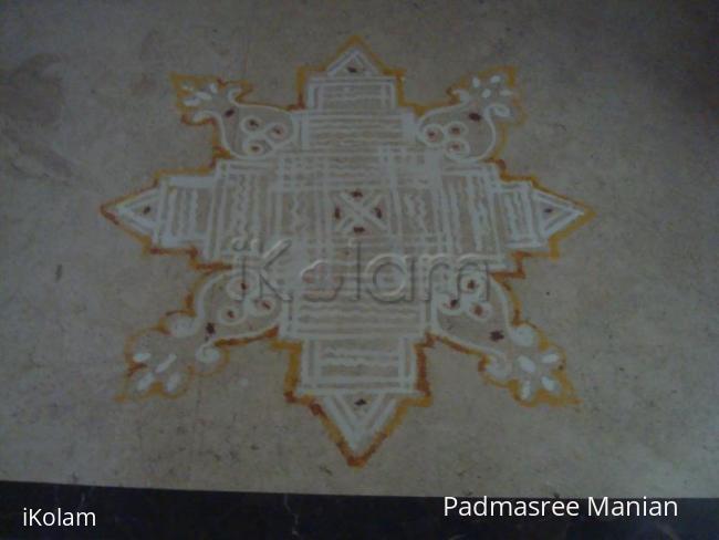 Rangoli: Apartment kolam