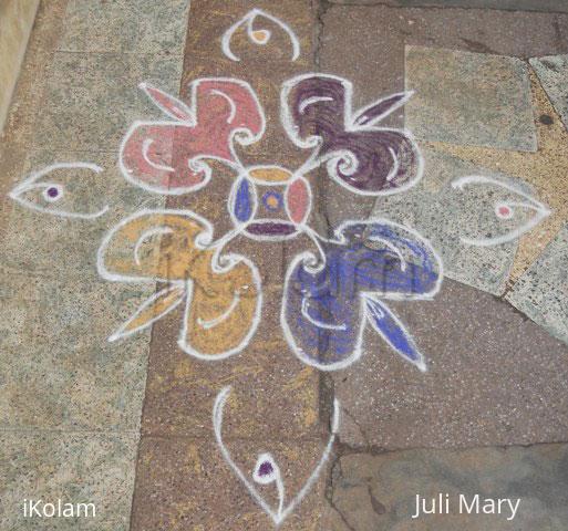 Rangoli: dotted kolam 41