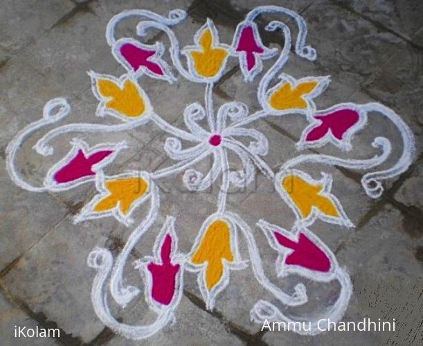 Rangoli: FRESH FLOWER KOLAM FOR LATA