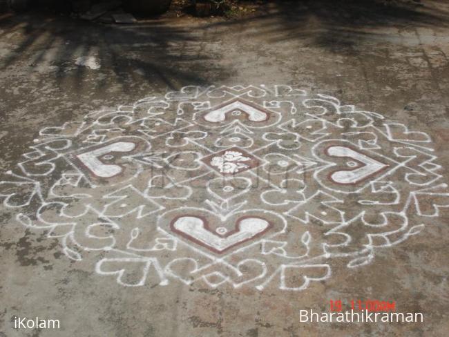 Rangoli: kolam11