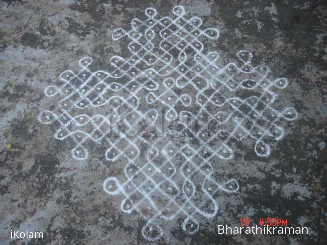 Rangoli: sikkukolam 12