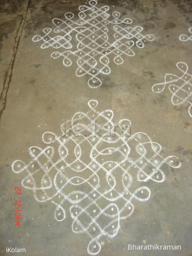 Rangoli: sikku kolam 14