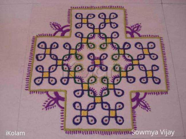 Rangoli: Chikku kolam 