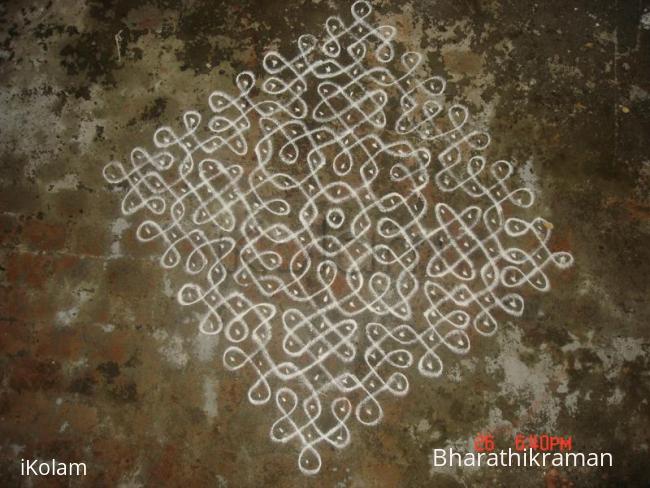 Rangoli: sikku kolam-8