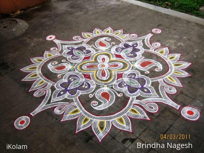 Rangoli: Kuzhal Kolam