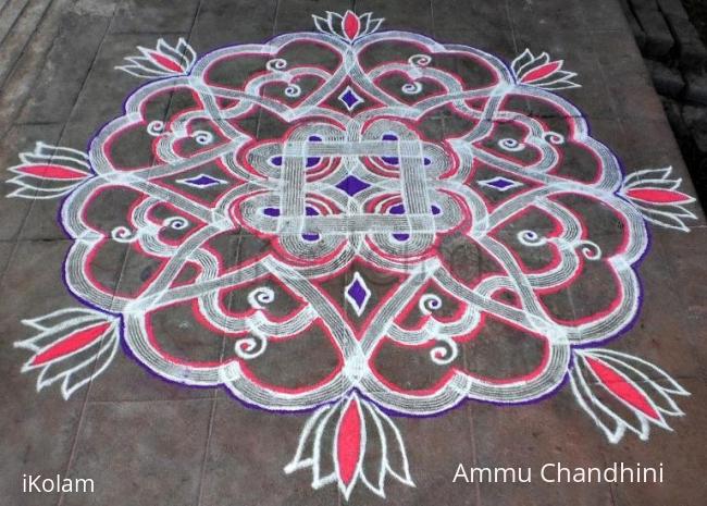 Rangoli:  VINCI'S KUZHAL KOLAM 