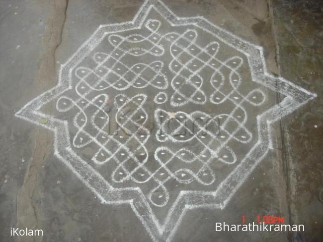 Rangoli: sikku kolam 30