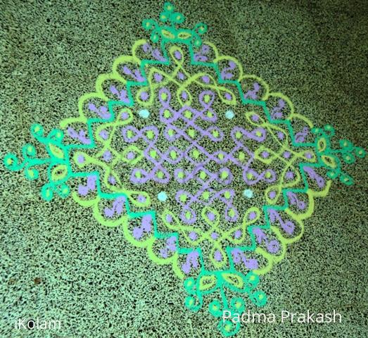 Rangoli: sikku-kolam-24