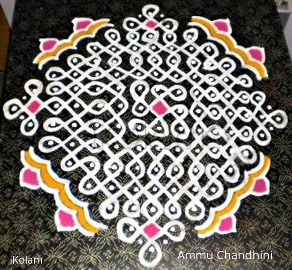 Rangoli: 15x1 DOTTED KOLAM-3