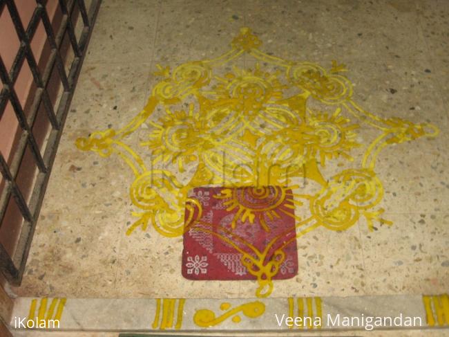 Rangoli: Varalakshmi Nombu Padi Kolam