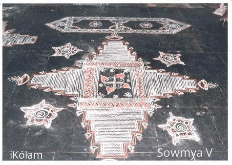 Rangoli: Ezhai Kolam