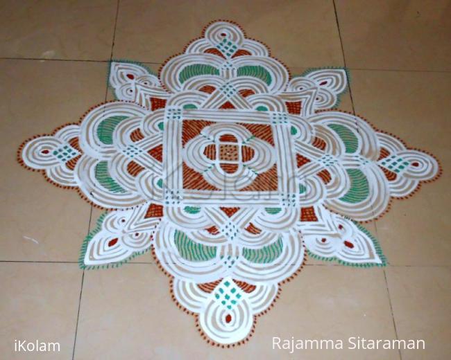 Rangoli: Pooja kolam