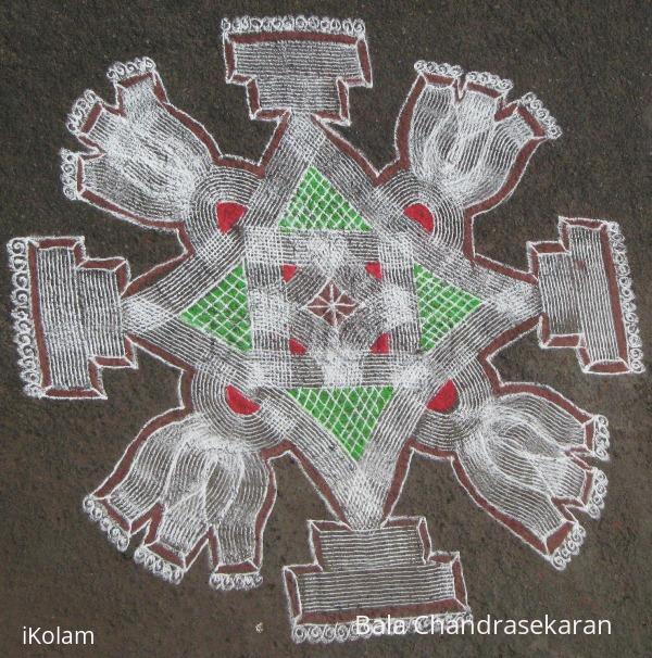 Rangoli: Navaratri day 1 kolam