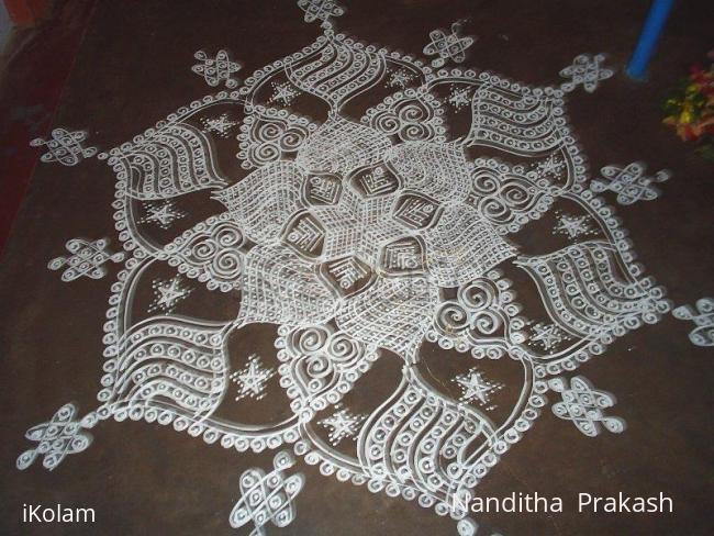 Rangoli: mavu kolam