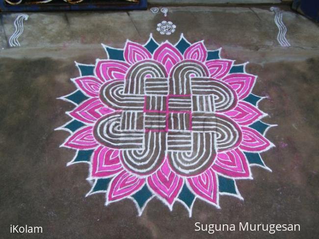 Rangoli: navarathri kolam