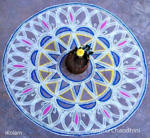 Rangoli: KUZHAL KOLAM