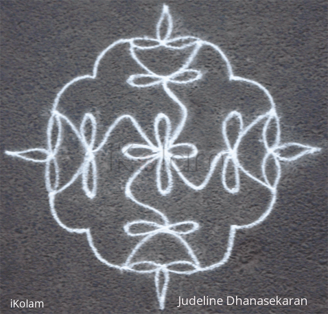 Rangoli: Karthigai Kolam