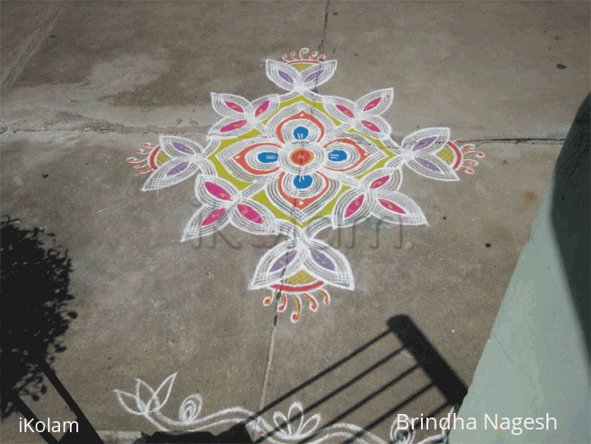 Rangoli: Kuzhal Kolam