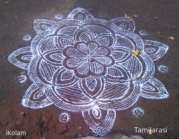 Rangoli: friday kolam