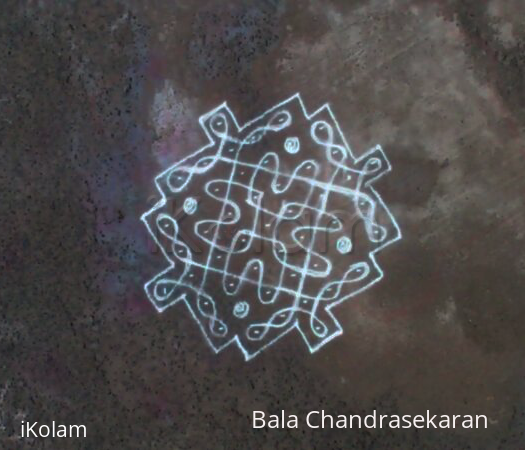 Rangoli: Chikku kolam