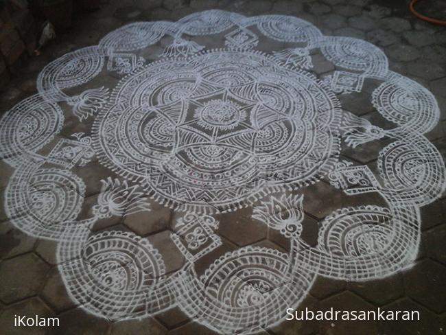 Rangoli: Freehand rangoli