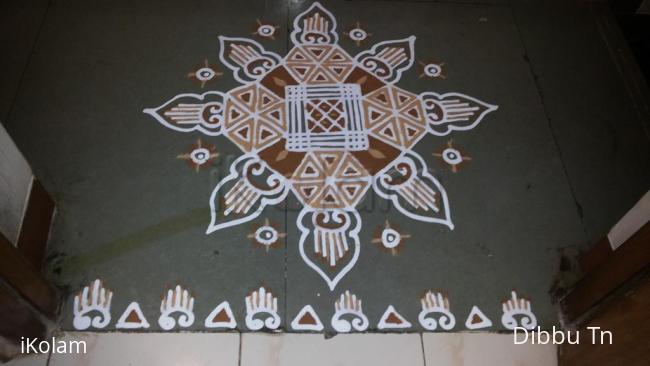 Rangoli: Margazhi Day 11 Maakolam