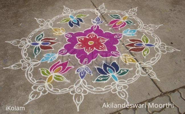 Rangoli: margazhi kolam