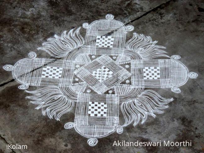 Rangoli: aadi velli rangoli