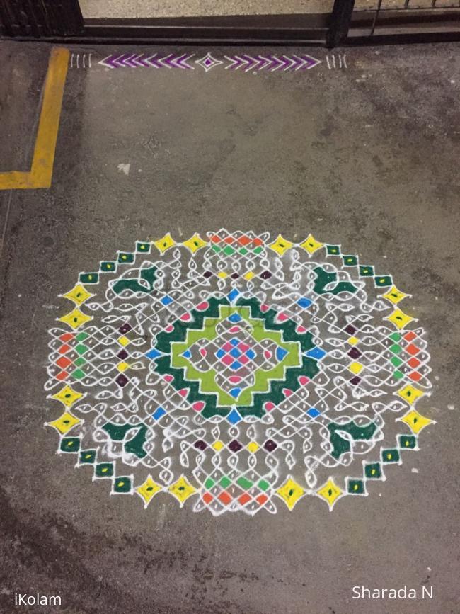 Rangoli: Dotted Margazhi Kolam