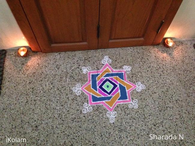 Rangoli: Dotted Kolam