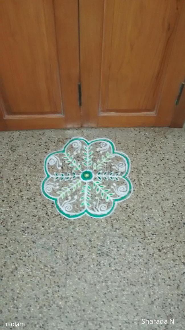 Rangoli: Navarathri freehand kolam