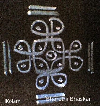 Rangoli: beginner kolam