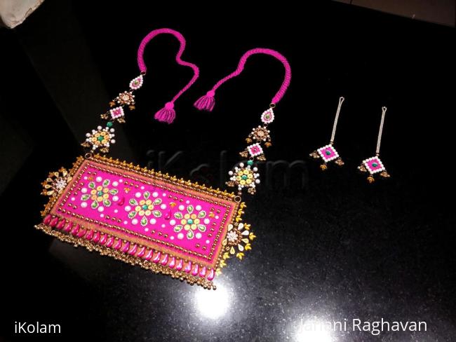 Rangoli: 2018- Radha Ashtami- A choker necklace, with earrings for the Queen of Love...