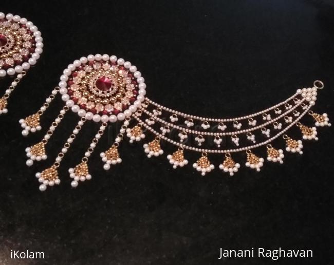 Rangoli: 2018-  Bahubali earrings for the Goddess-2