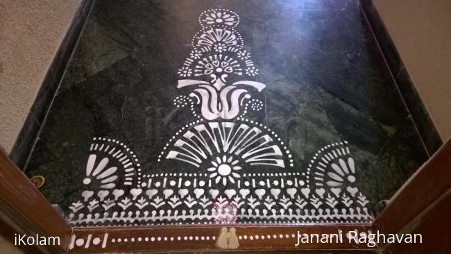 Rangoli: Home Kolams