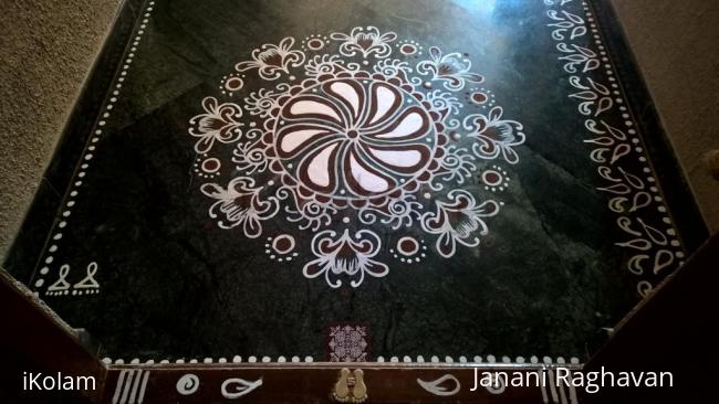 Rangoli: Home Kolams