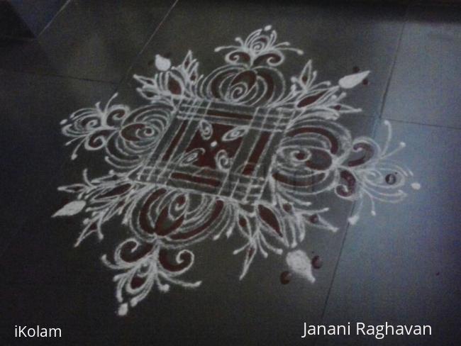 Rangoli: My sister's kolam- (Shobana's kolams)