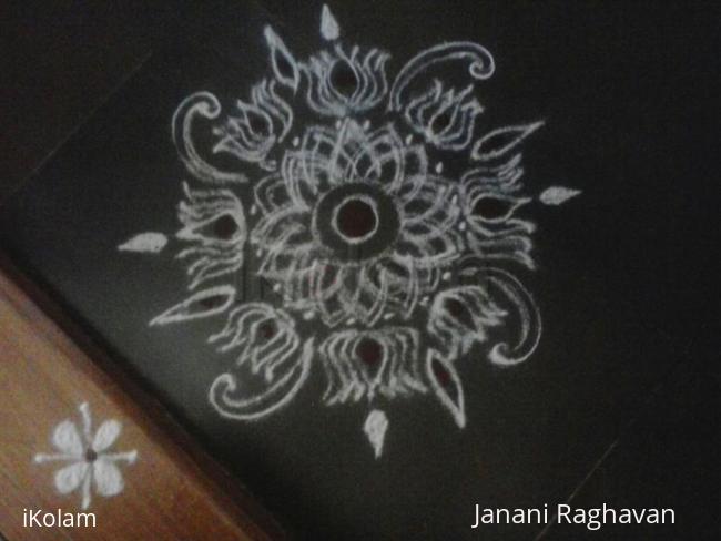 Rangoli: My sister's kolam- (Shobana's kolams)