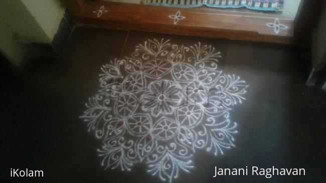 Rangoli: My sister's kolam- (Shobana's kolams)