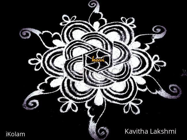 Rangoli: White N White padi kolam 