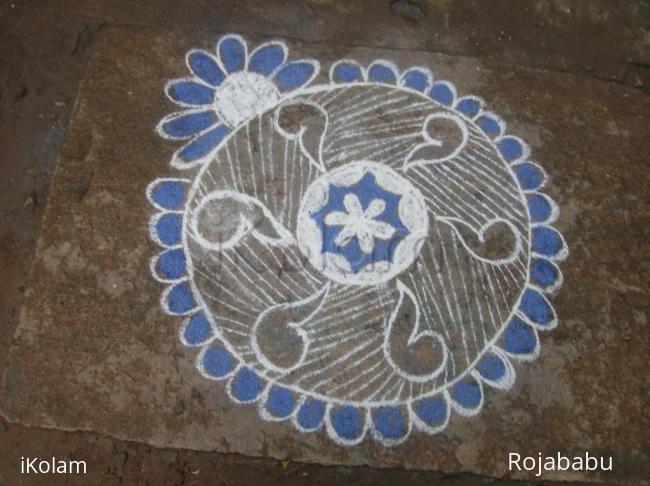 Rangoli: sangu poo kolam